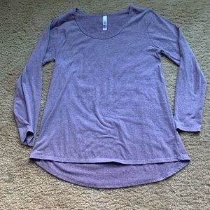 LuLaROE long sleeved T-shirt